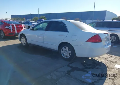 2006 Honda Accord 2.4 Lx from USA, damaged, VIN 1HGCM56416A079160